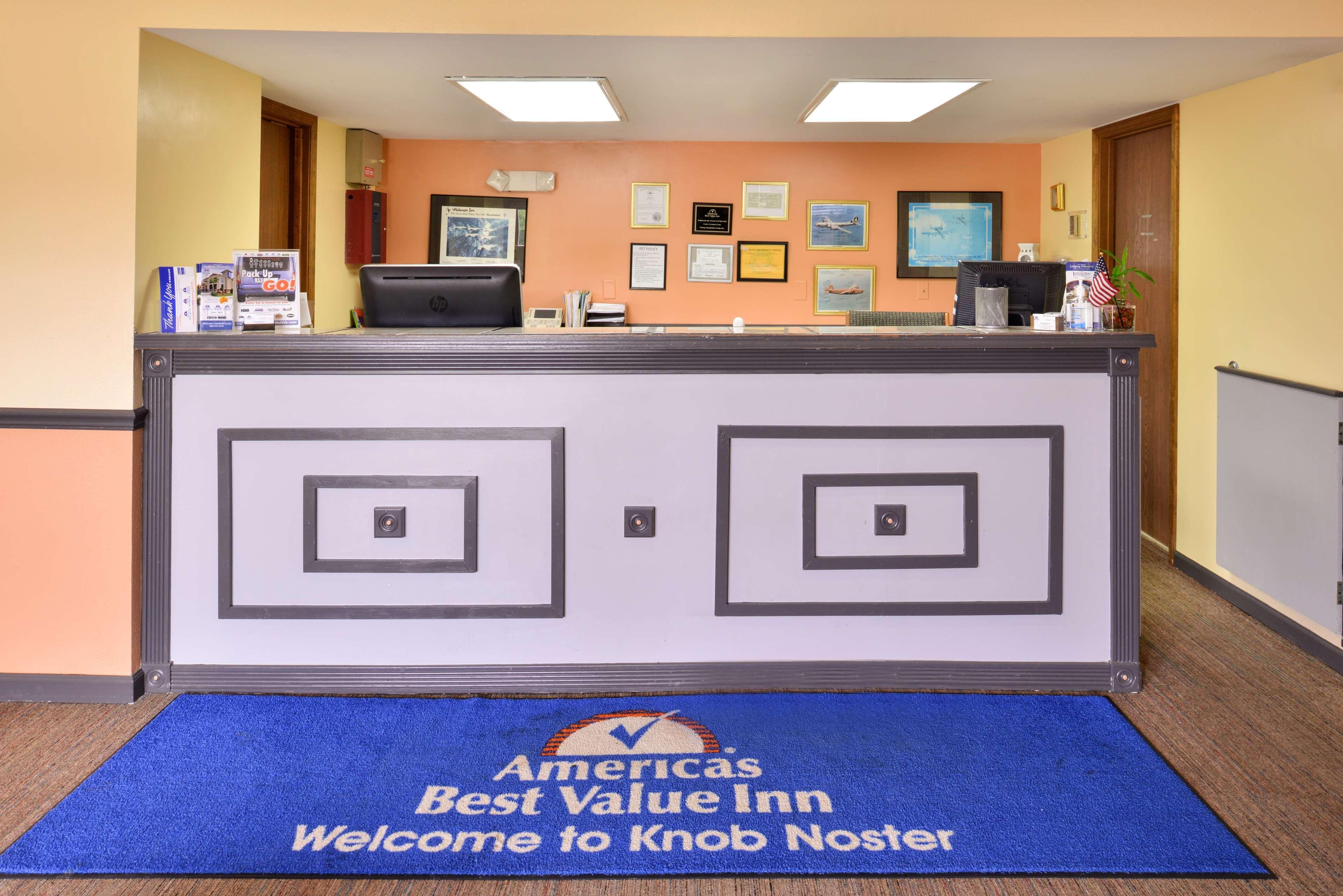 Americas Best Value Inn Knob Noster Ngoại thất bức ảnh